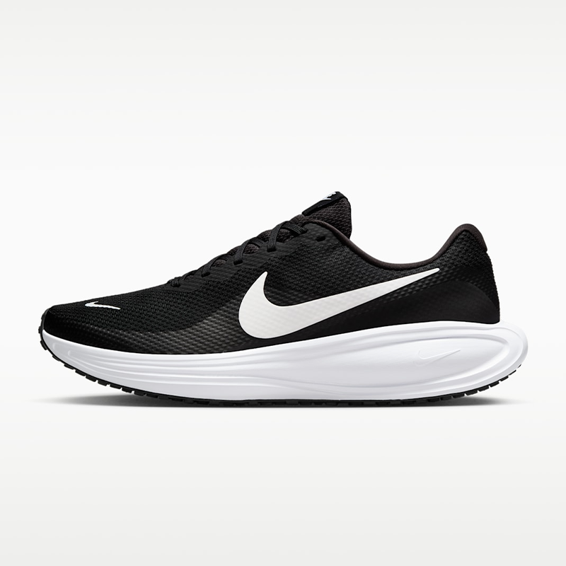 Nike Siyah Nike Revolution 8