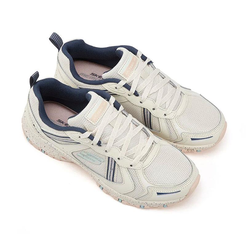 Skechers Beyaz Skechers Hillcrest Ayakkabı