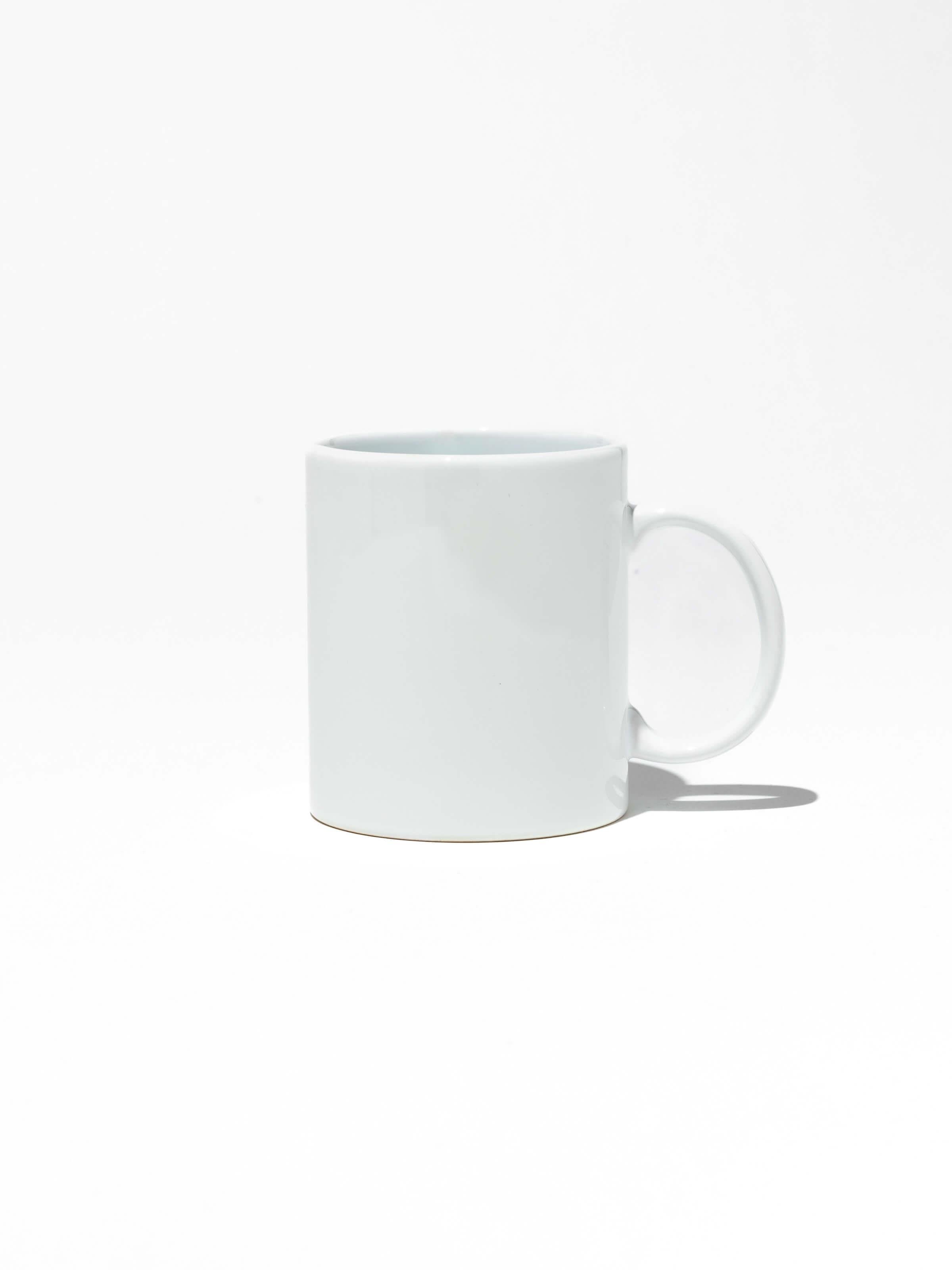 Hafif Kusurlu Beyaz Kupa