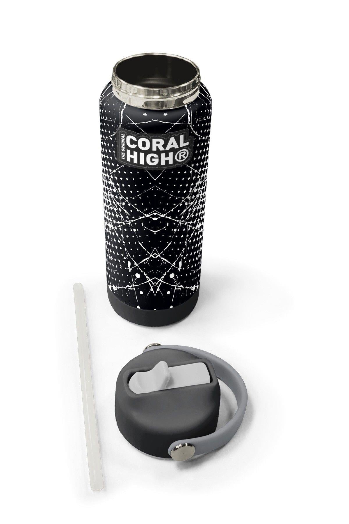 Coral High 650 ml Erkek Çocuk Siyah Beyaz Futbol Desenli Çelik Suluk/Matara (Pipetli) 38390