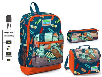 Coral High Kaykay Baskılı Erkek İlkokul Çanta Seti - USB Çıkışlı