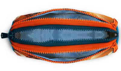 Coral High Mavi Turuncu Renkli Arazi Aracı Baskılı Erkek Çocuk Üç Gözlü Kalem Çantası 22094