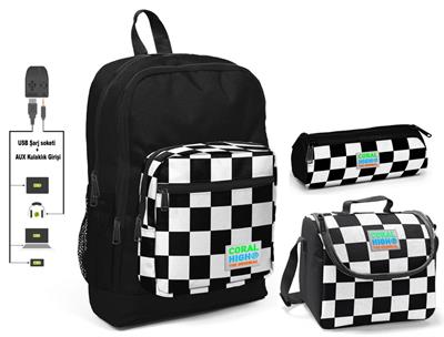 Coral High Siyah Damalı Erkek Çocuk İlkokul Çanta Seti - USB Çıkışlı