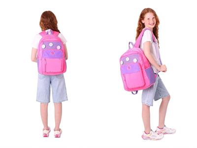 Kauko Holiday Kız Çocuk Rozetli Okul Çantası ve Kalemlik Seti - Pembe - Altı Bölmeli