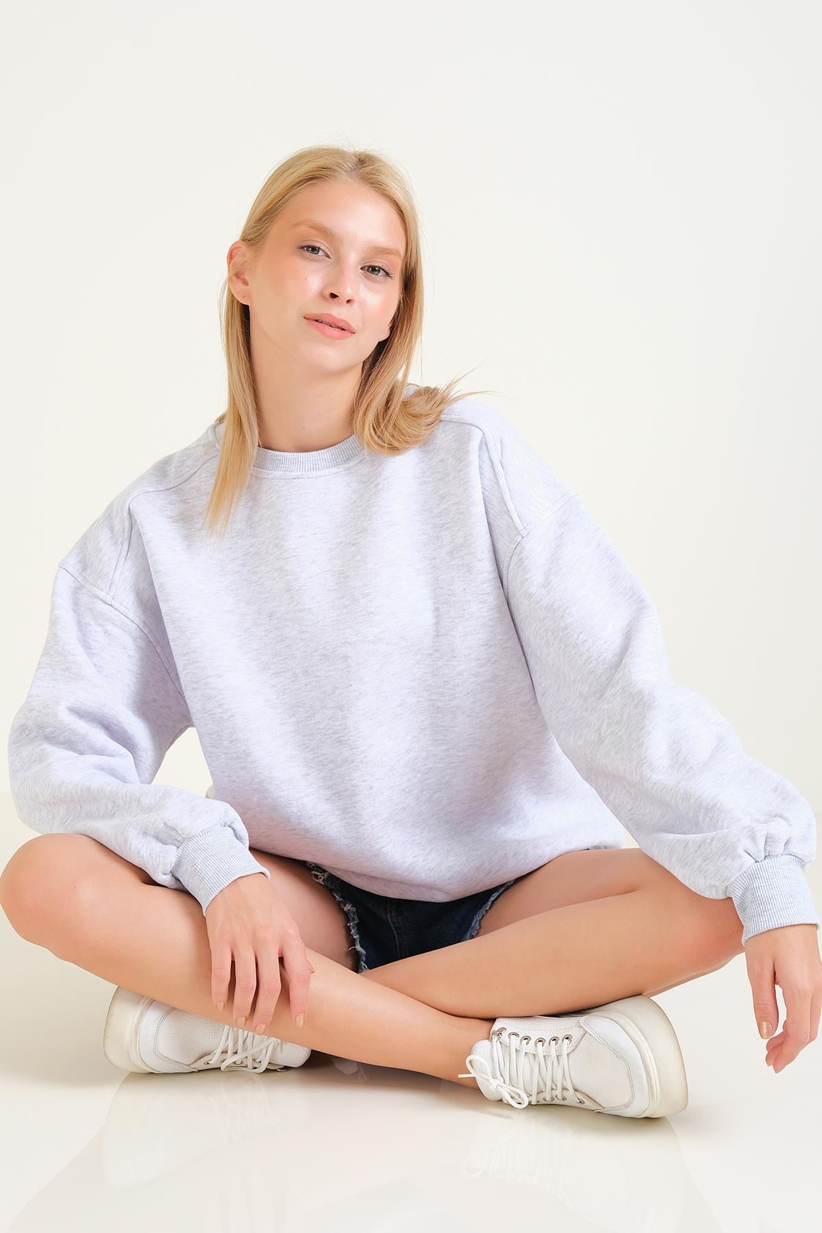 Kadın 3 İp Şardonlu Sıfır Yaka Oversize Sweatshirt Gri