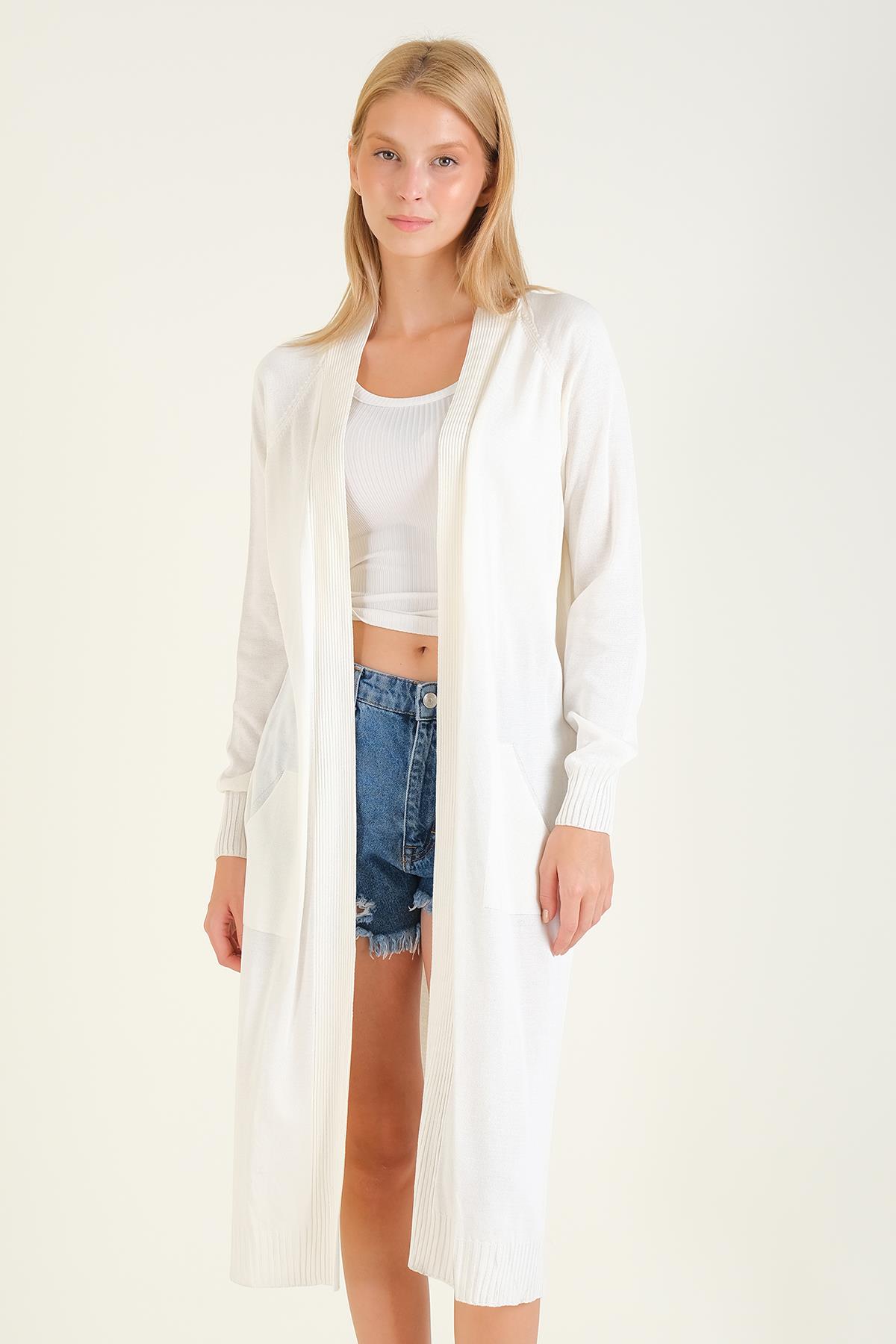 Kadın Oversize Cepli Uzun Hırka Ekru