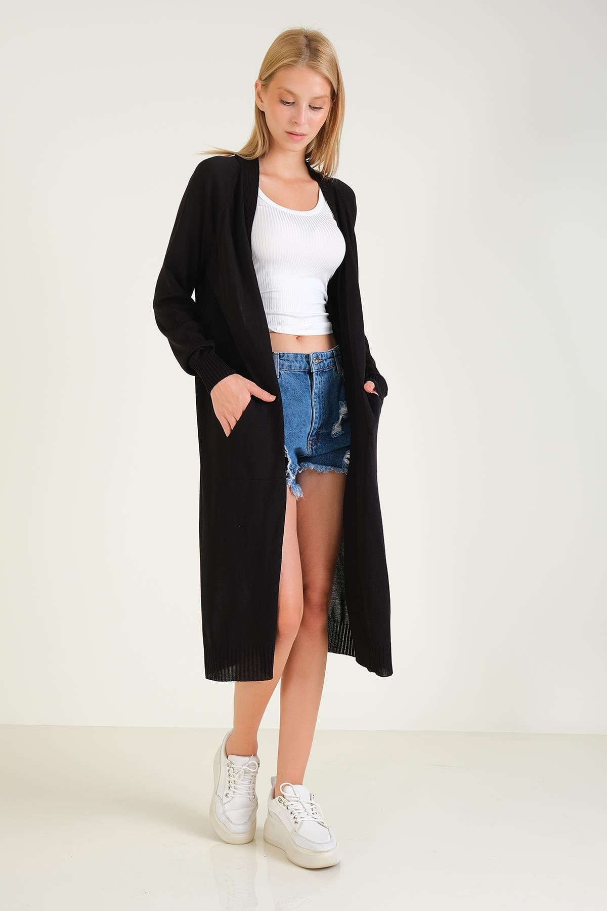 Kadın Oversize Cepli Uzun Hırka Siyah