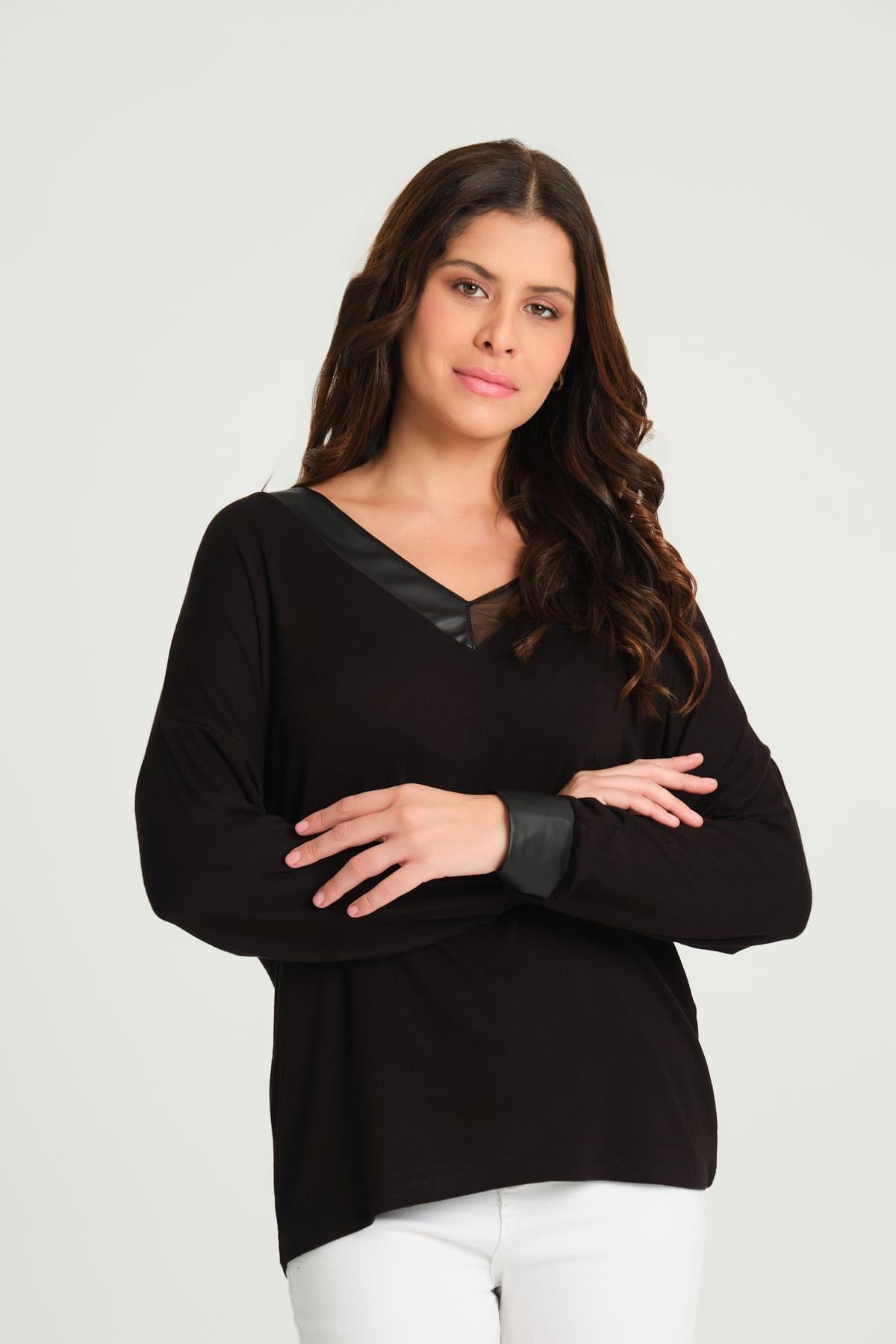 Kadın V Yaka Oversize Bluz Siyah