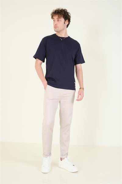 Erkek Sıfır Yaka Oversize Nakışlı T-Shirt Lacivert