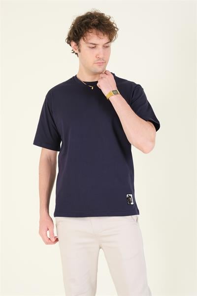 Erkek Sıfır Yaka Oversize Nakışlı T-Shirt Lacivert