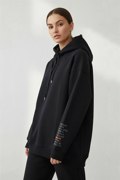 Kadın Jennifer Kapşonlu Kol Yazılı Üç İp Şardonlu Sweatshirt Siyah