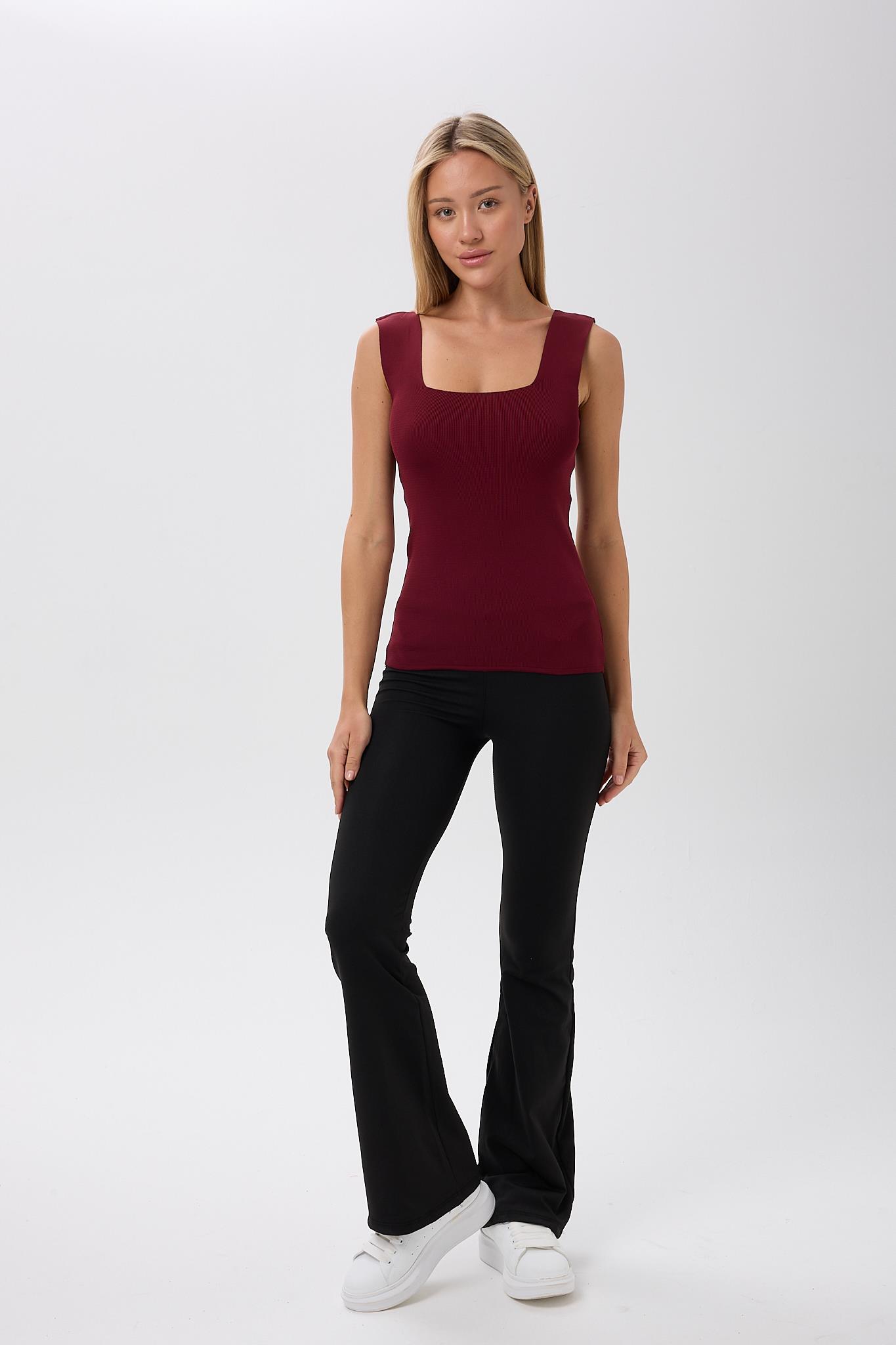 Kadın Kare Yaka Kalın  Askılı Basic Fit Bordo Bluz Crop Top