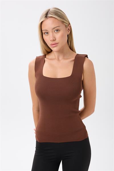 Kadın Kare Yaka Kalın  Askılı Basic Fit Kahve Rengi Bluz Crop Top