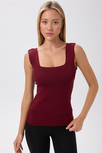 Kadın Kare Yaka Kalın  Askılı Basic Fit Bordo Bluz Crop Top