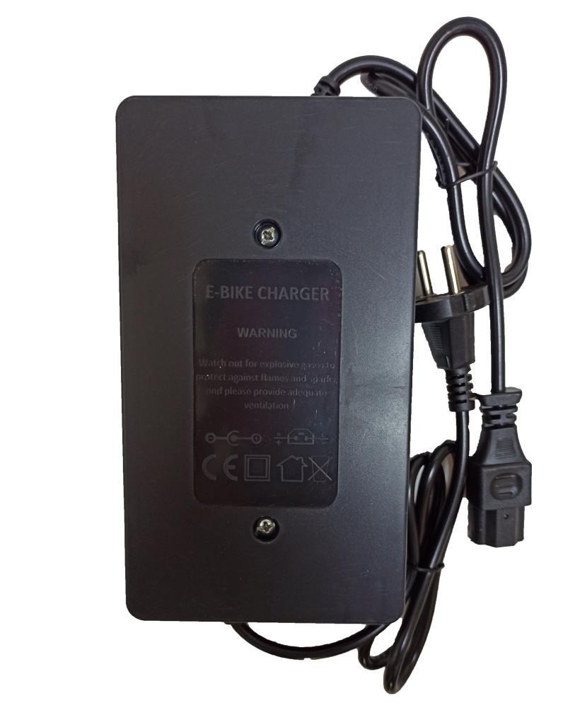 XUPAİ ŞARJ CİHAZI 72 VOLT [20-24 AH]