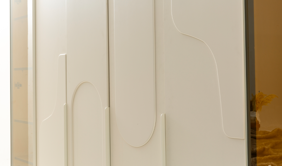 FLORYA TEK KAPILI RAFLI DOLAP