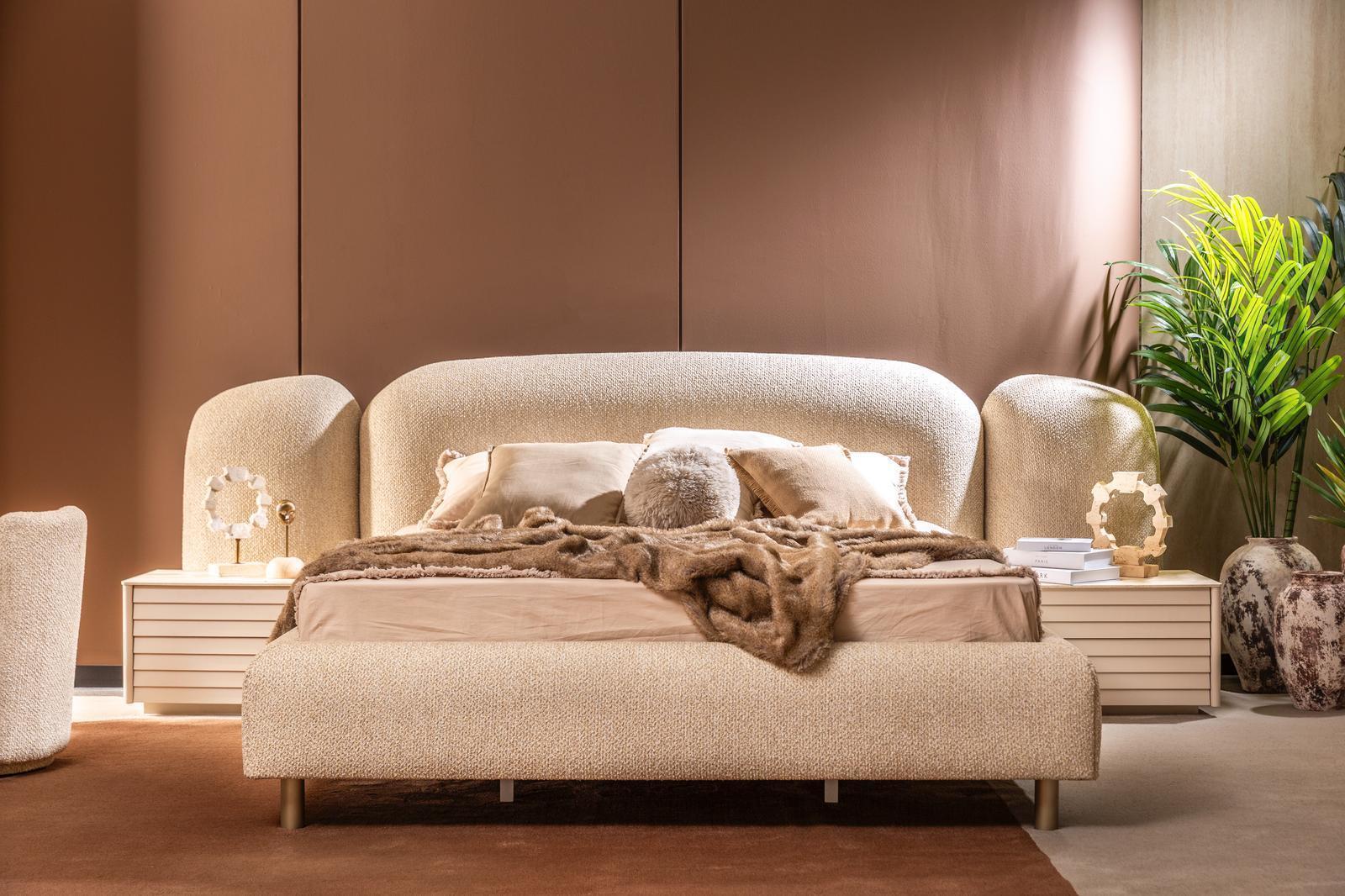 TROYA YATAK ODASI TAKIMI