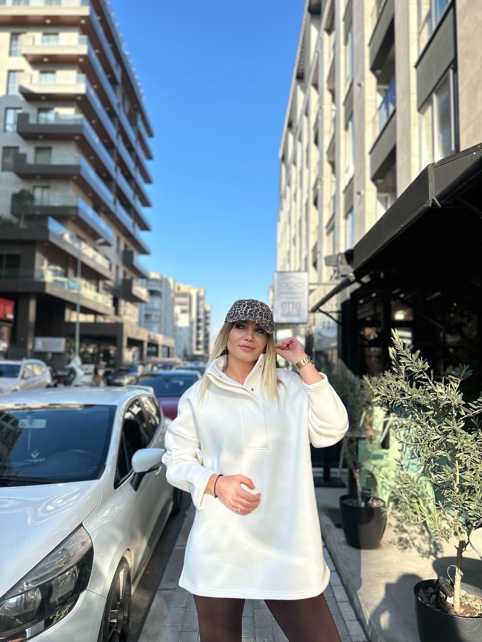 Beyaz Oversize Sweatshirt