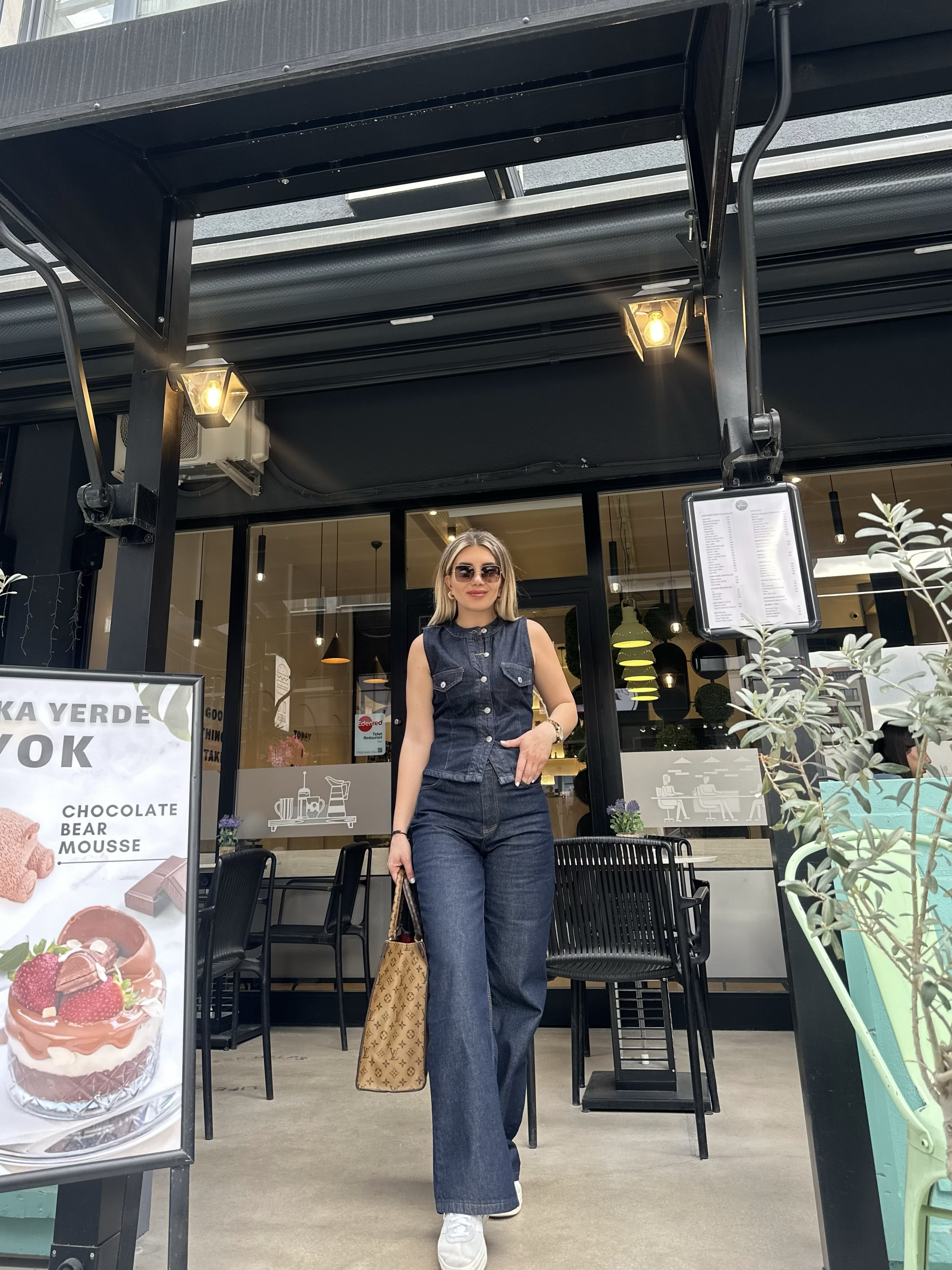 Denim Yelekli Takım