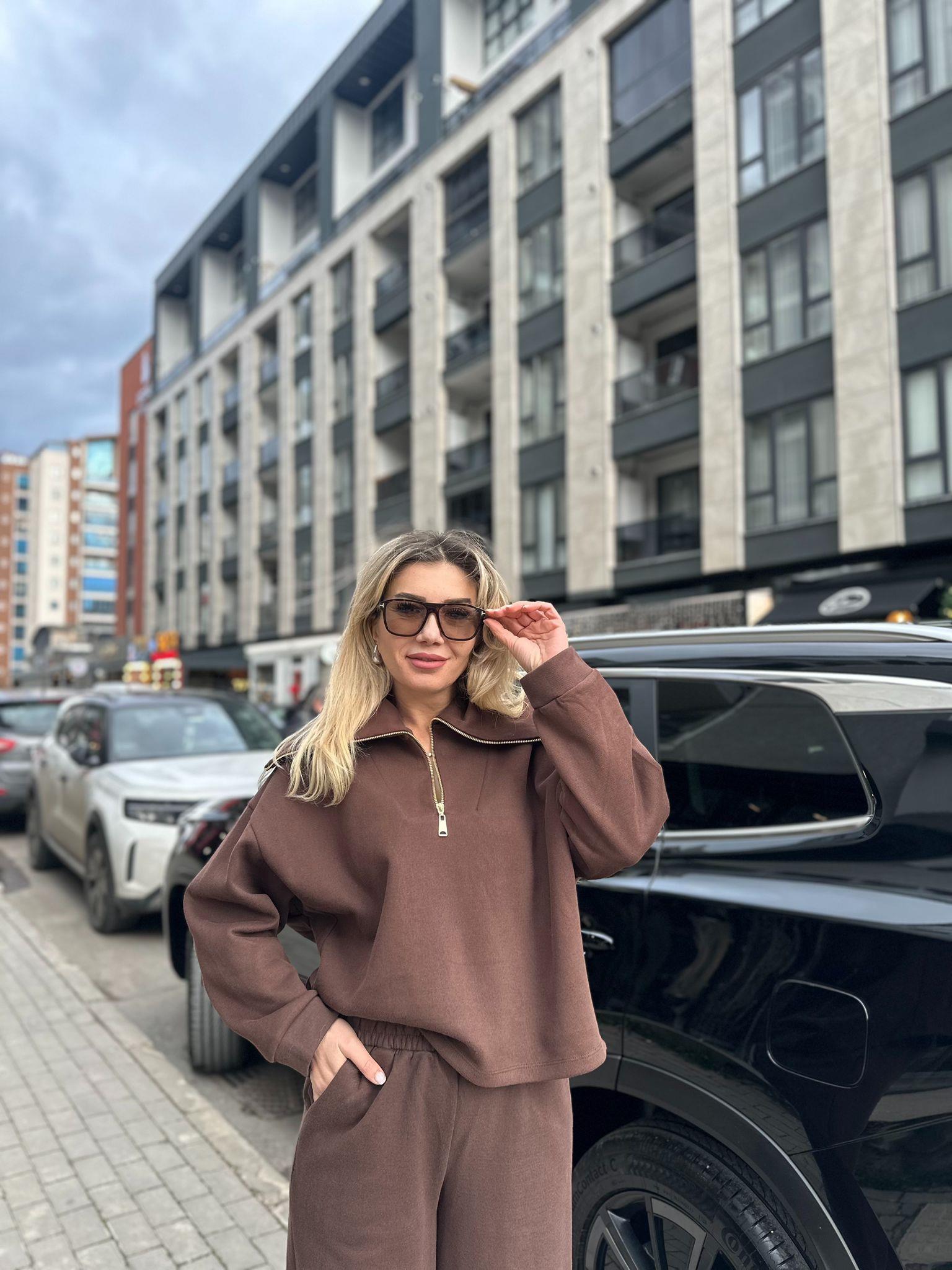 Kahve Gold Fermuar  Detaylı Takım