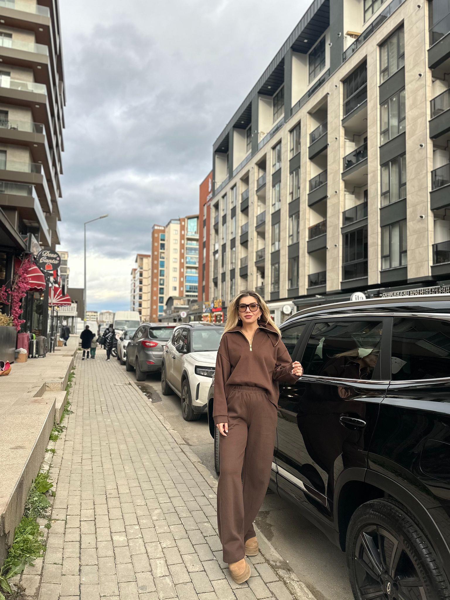 Kahve Gold Fermuar  Detaylı Takım