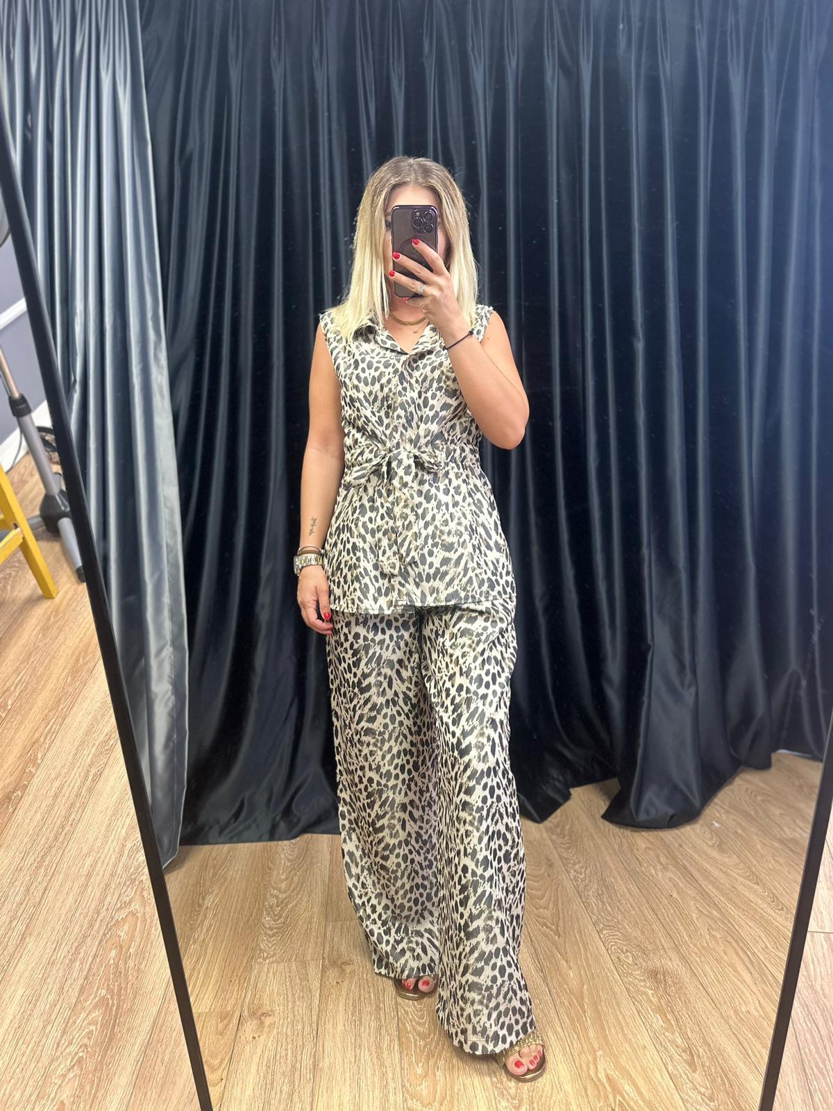Leopar Yelekli Takım