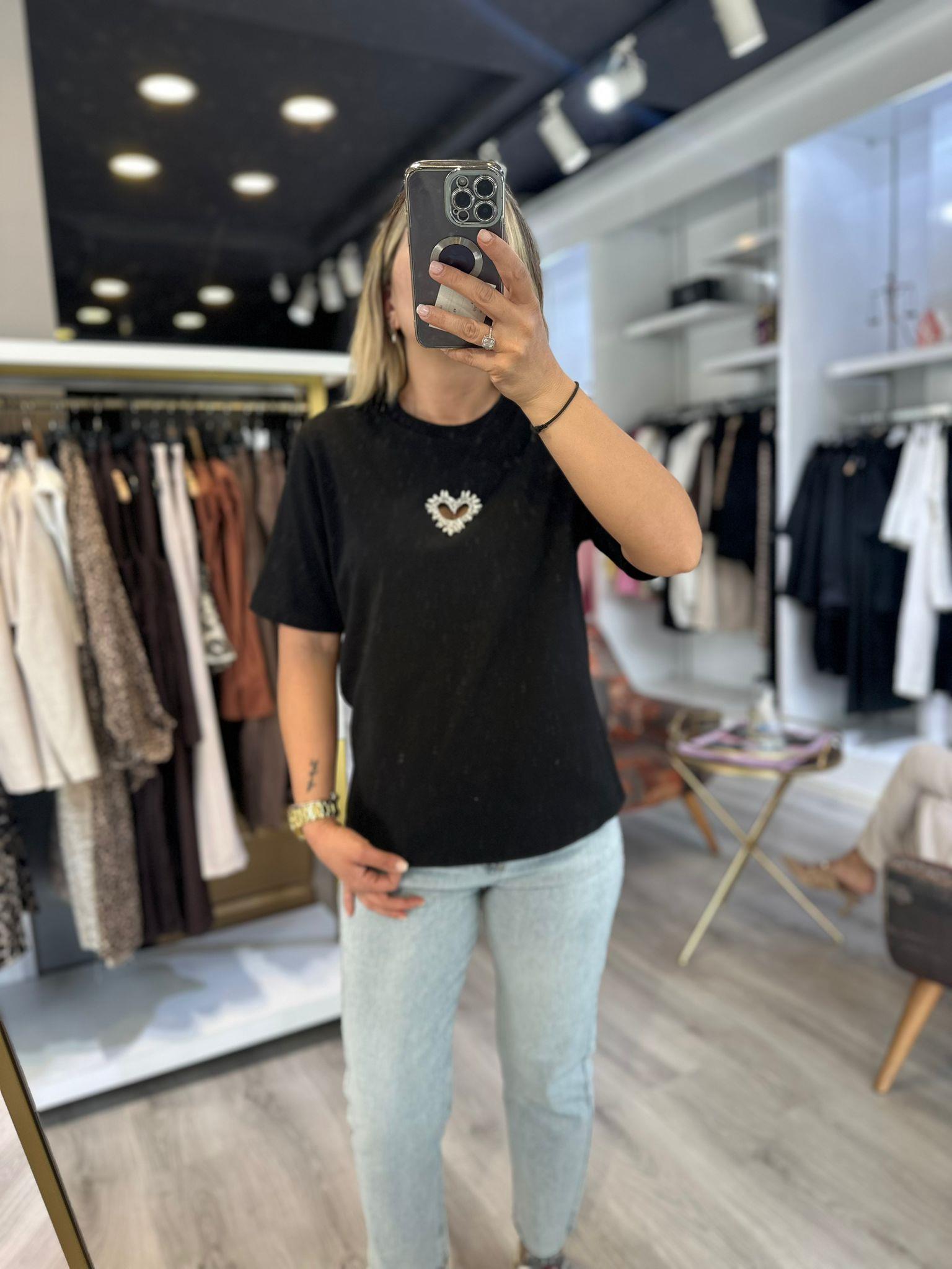 Silver Kalp Detay Siyah Tshirt