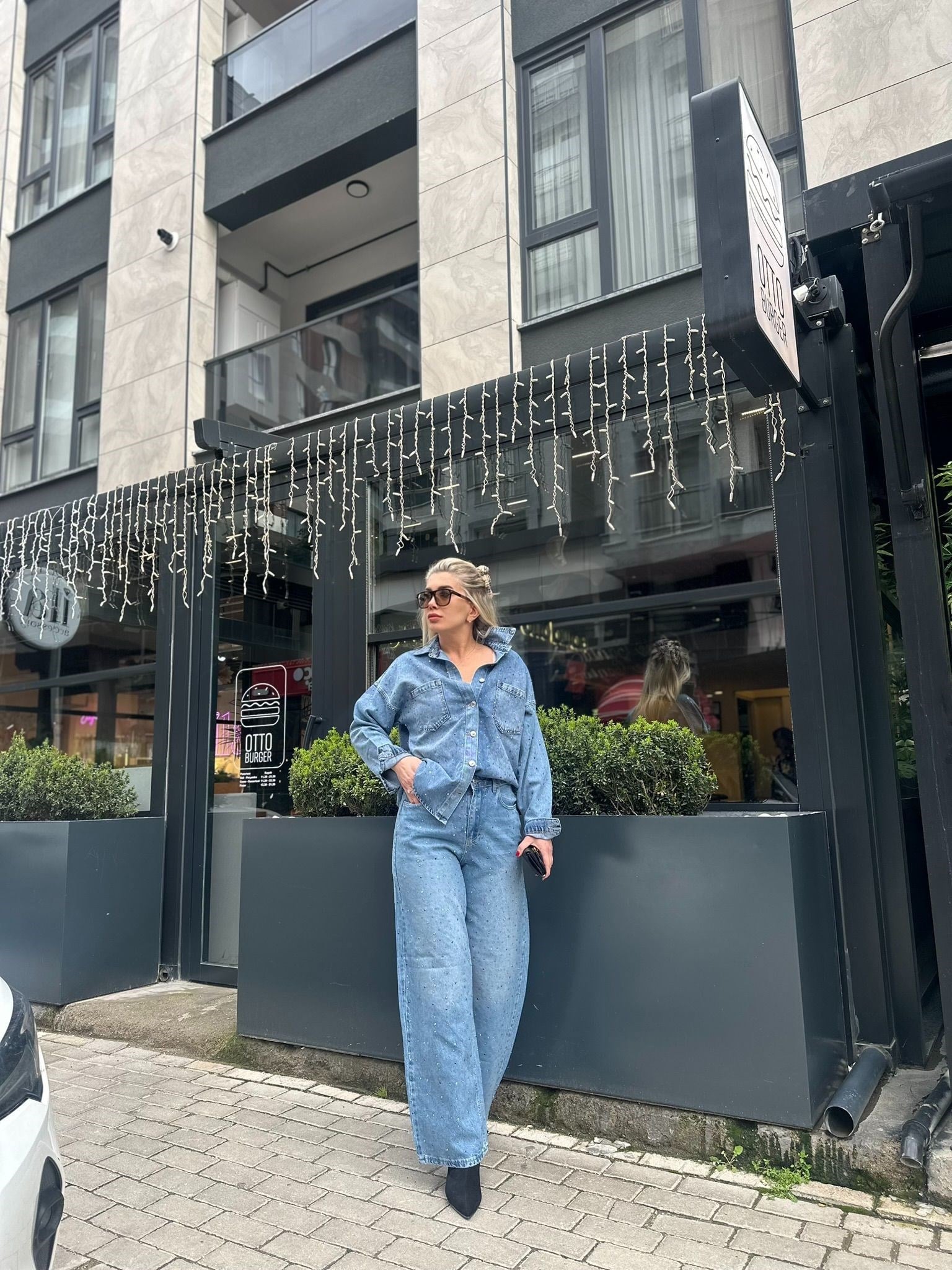 Swarovski Tas Detay Denim Pantolon