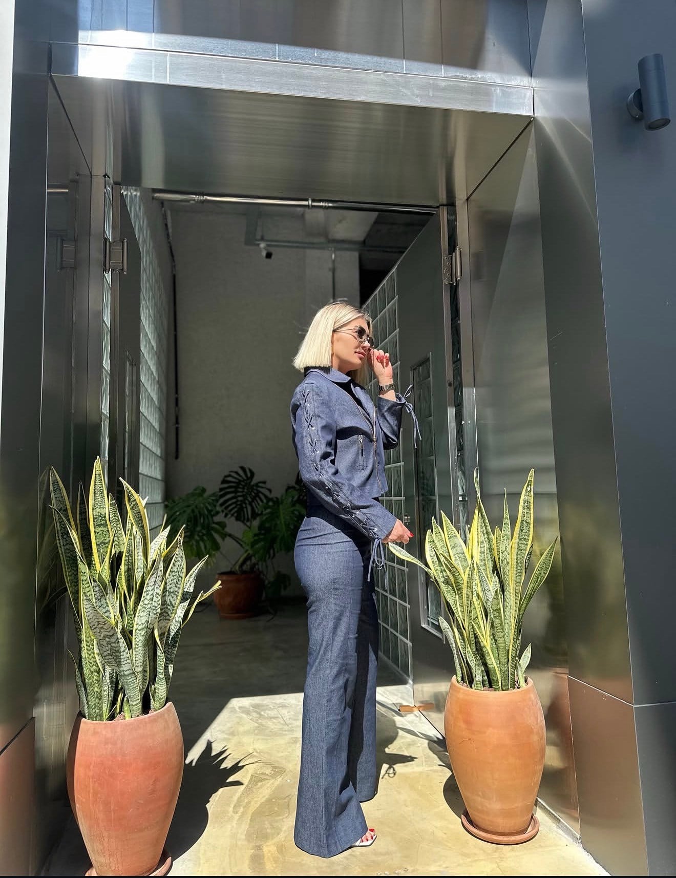 Tasarım Kuş Gözü Detaylı Denim Pantolon