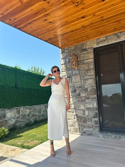 Beyaz Saten Elbise