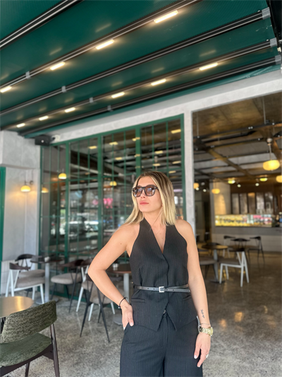 Kemer Detay Çizgili Takım