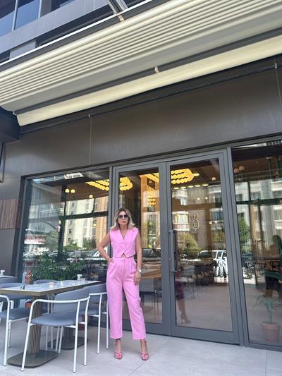 Pembe Yelek Takım