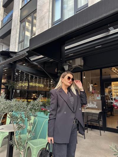 Siyah Vatkalı Blazer Ceket