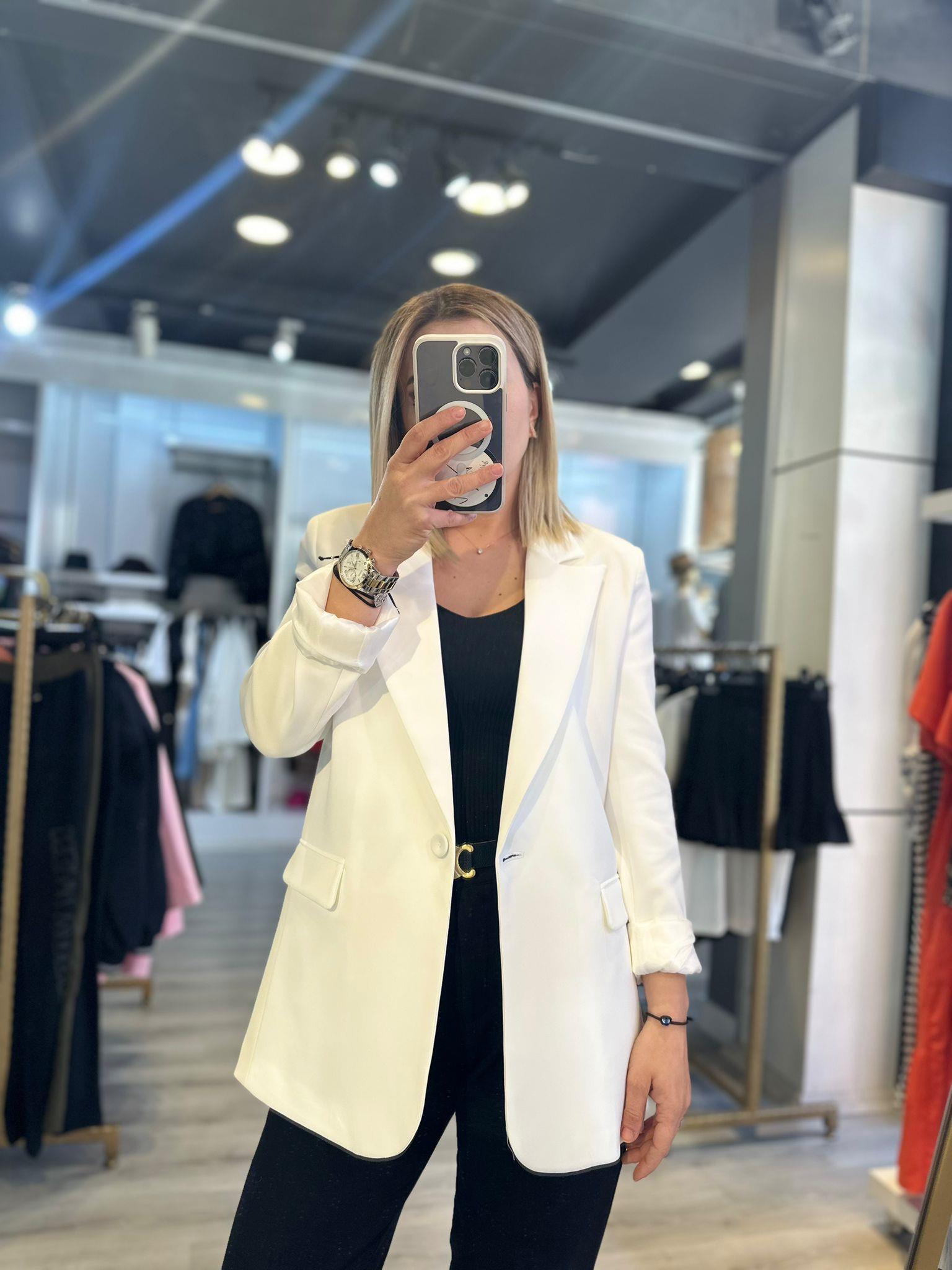 Beyaz Blazer Ceket