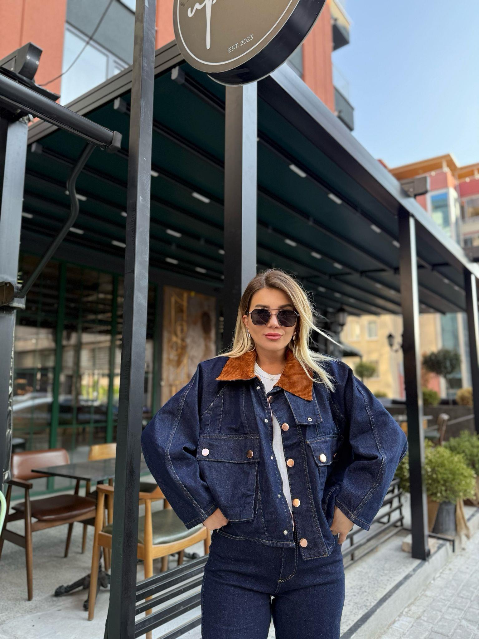 Denim Yaka Detay Ceket