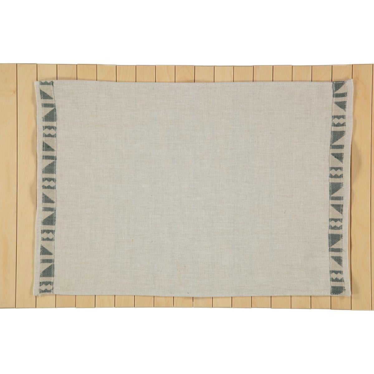 BY142 Table Mat Natural