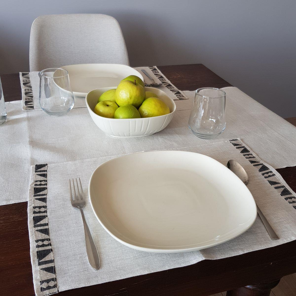 BY144 Table Mat Natural