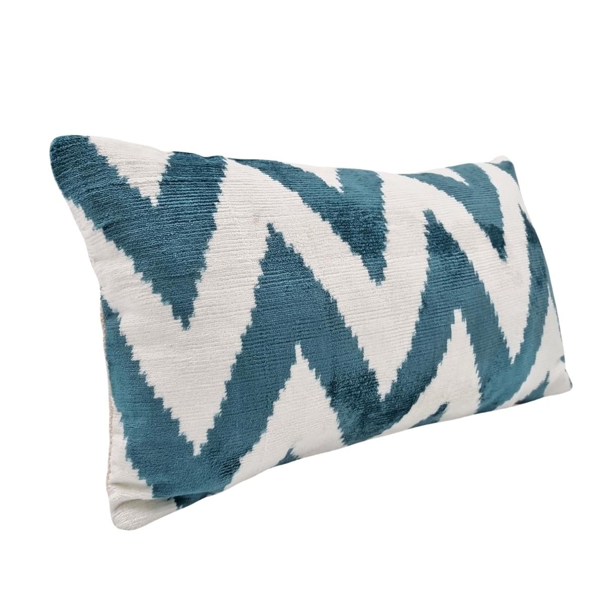 Ikat Ikat Cushion Cover Fanfare Zıgzag