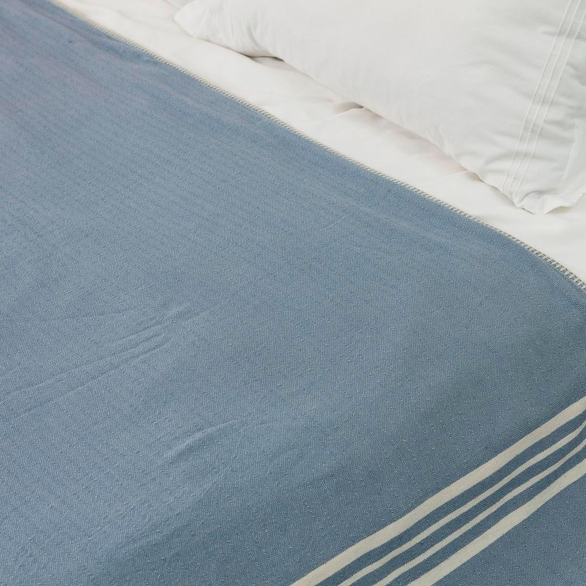 Krem Sultan Throw Air Blue