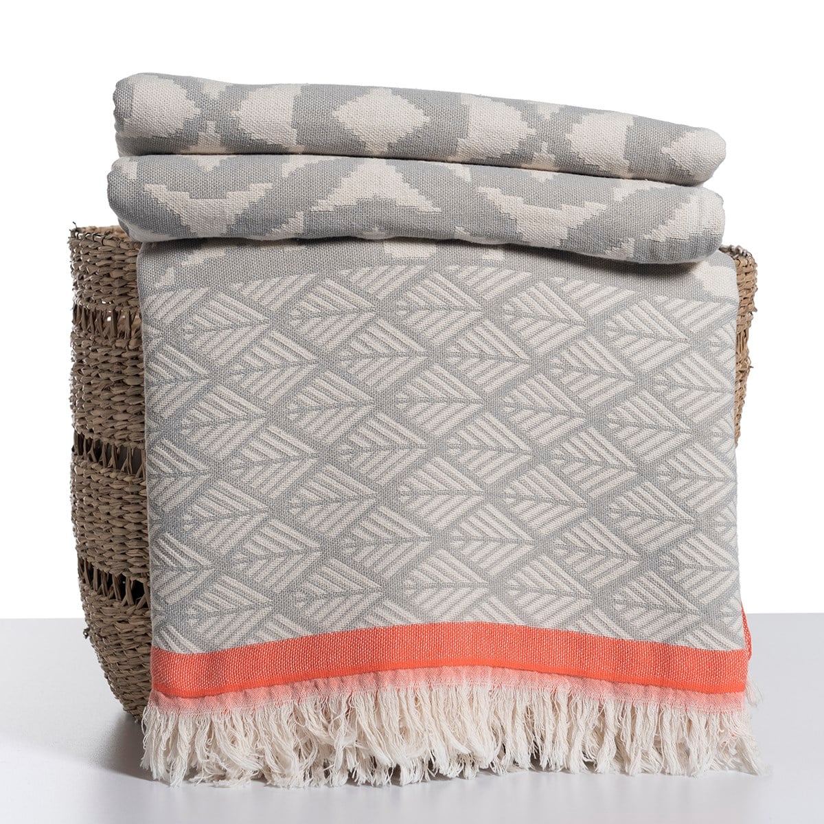 May Throw Light Grey - Coral
