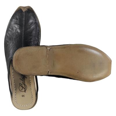 Traditional Slipper Black