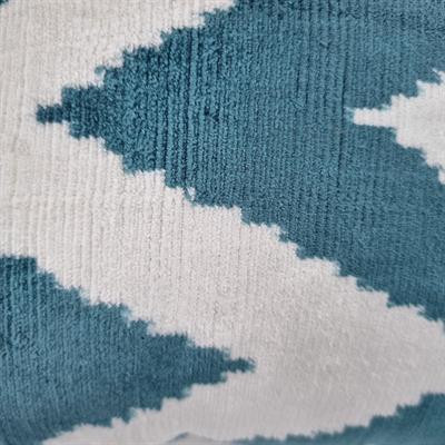 Ikat Ikat Cushion Cover Fanfare Zıgzag