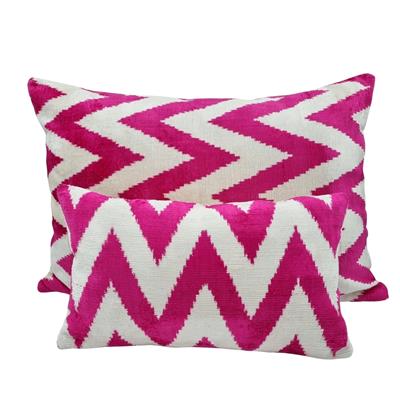 Ikat Ikat Cushion Cover Fuschia Zıgzag