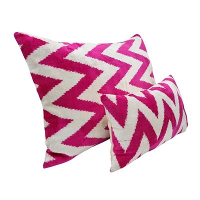 Ikat Ikat Cushion Cover Fuschia Zıgzag