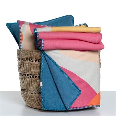 Krem Sultan Patterned Throw Tahiti - Petrol Blue