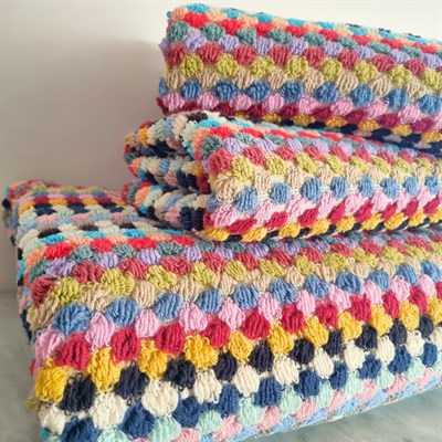 Pompom Towel Multi Color 01