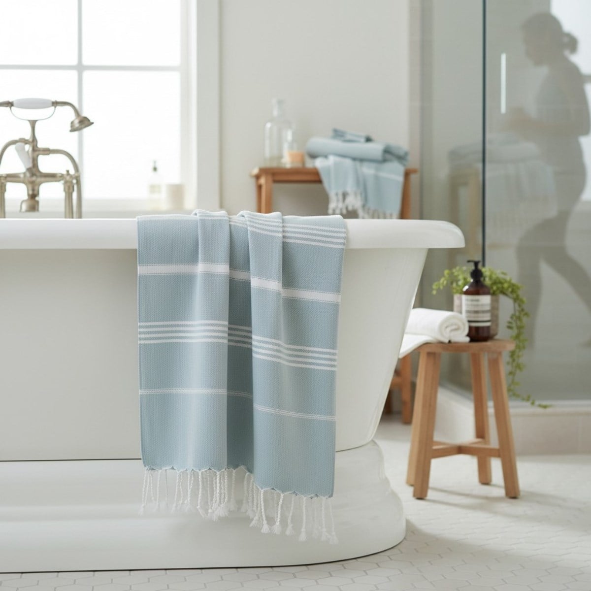 Leyla Peshtemal Light Blue