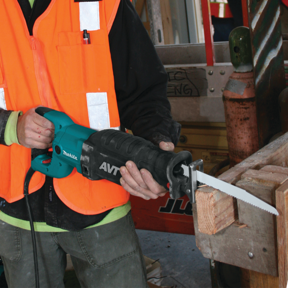 Makita JR3070CT Elektrikli Tilki Kuyruğu Testere