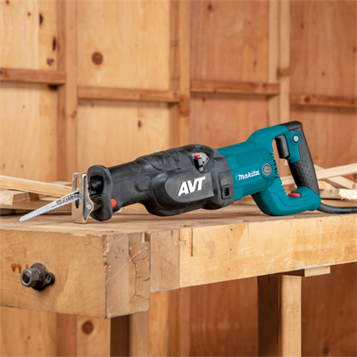 Makita JR3070CT Elektrikli Tilki Kuyruğu Testere