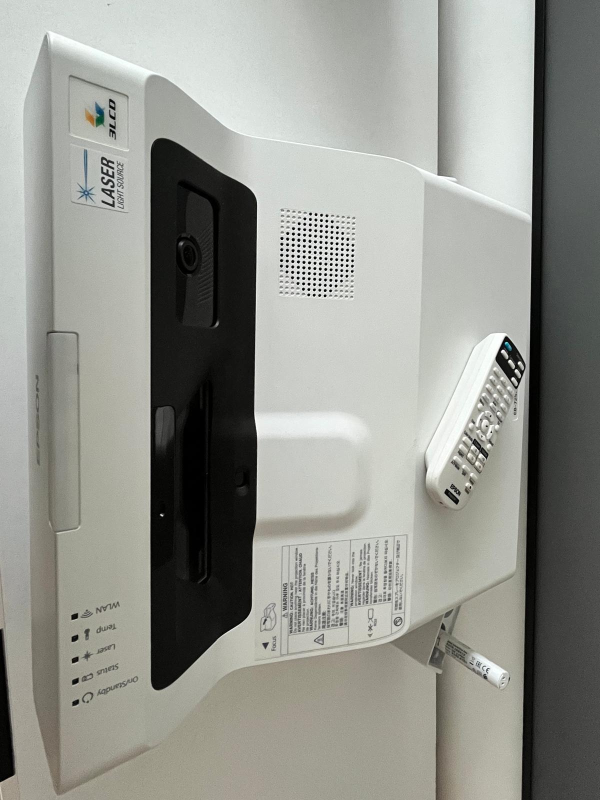 Epson EB-725Wi 4000 Lümen HD Kısa Mesafe Wi-Fi Projeksiyon Cihazı